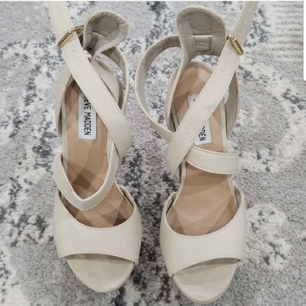 6.5 beige wedges